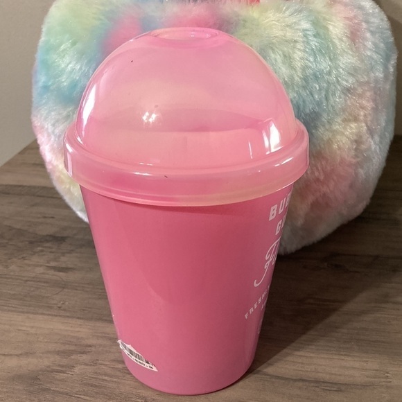 NEW DW HOME BUBBLE GUM FLOAT LARGE CANDLE - Picture 5 of 6